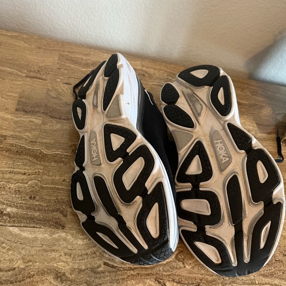 HOKA Bondi 8 running shoes - Picture 6 of 8